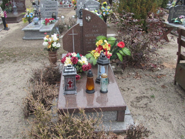 Grób Ewa Skowrońska